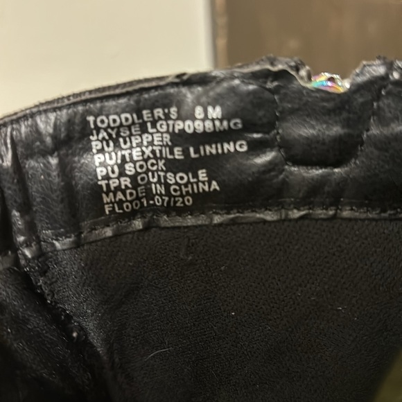 MIA EUC TODDLER SZ 8 BLACK BOOTS WITH RAINBOW ZIPPER - Picture 10 of 15